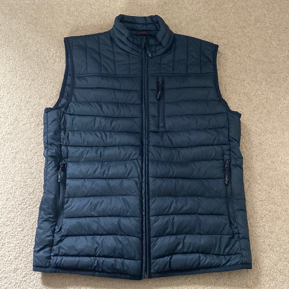 Gap bubble vest